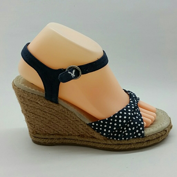 American Eagle Outfitters Shoes - American Eagle Wedge Polka Dot Sandals 8